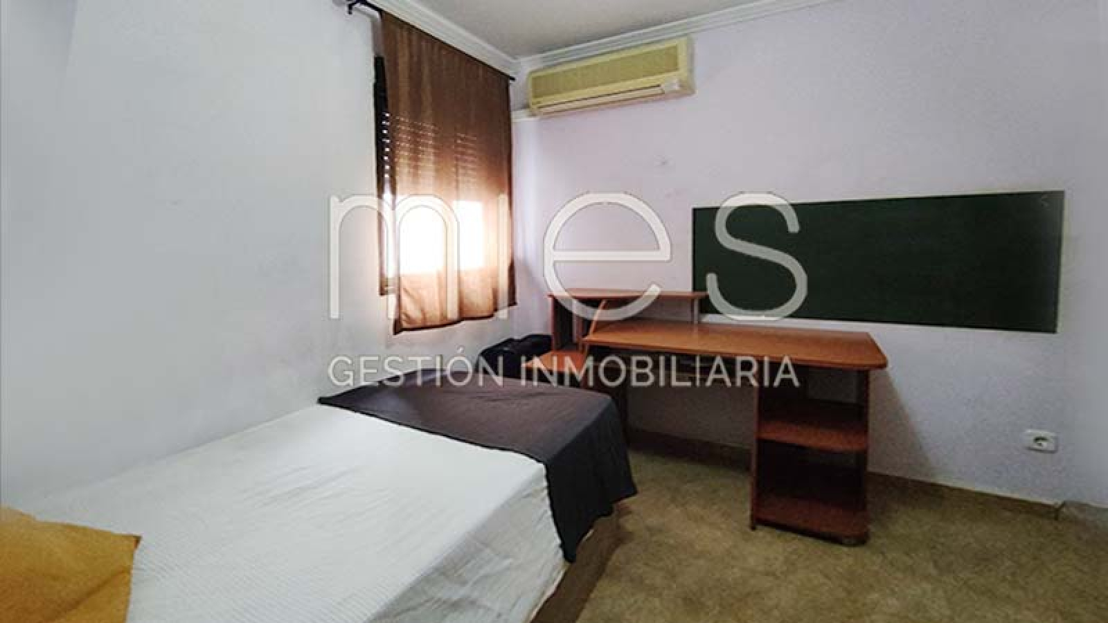 mies inmobiliaria vende piso moli ascensor oportunidad inversión