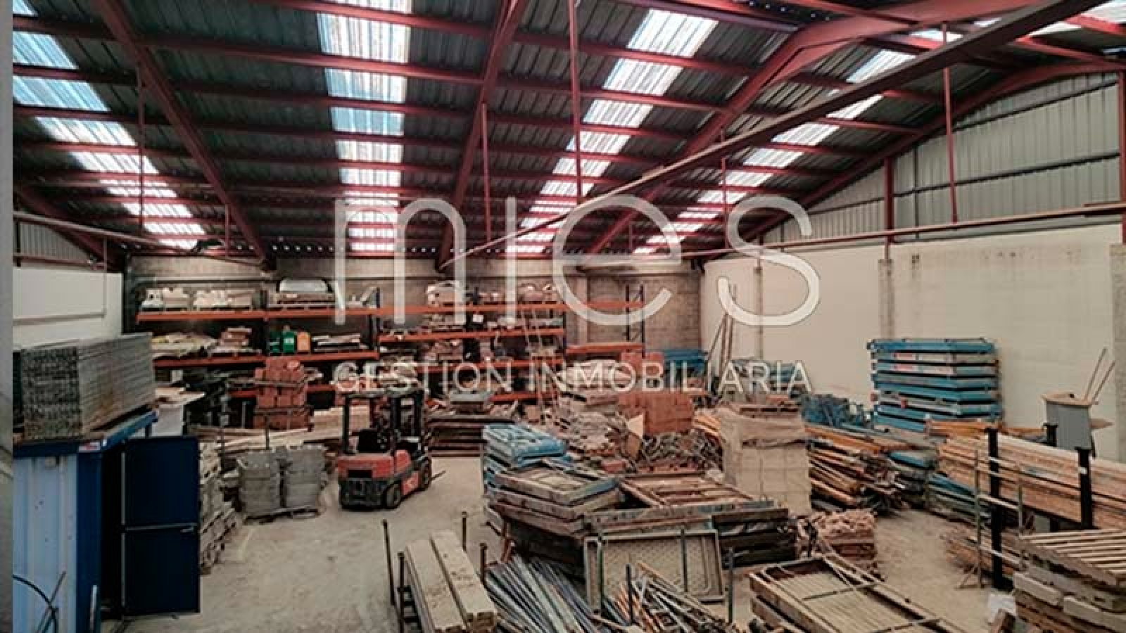 mies inmobiliaria vende aparcamiento