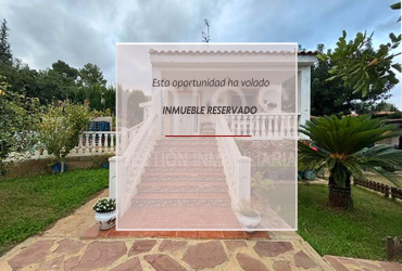 mies inmobiliaria vende chalet altury valencia turis montserrat