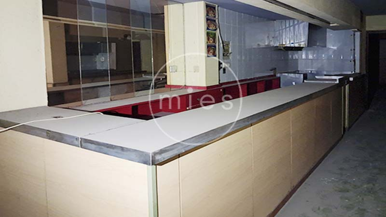 mies inmobiliaria vende local torrent bar restaurante