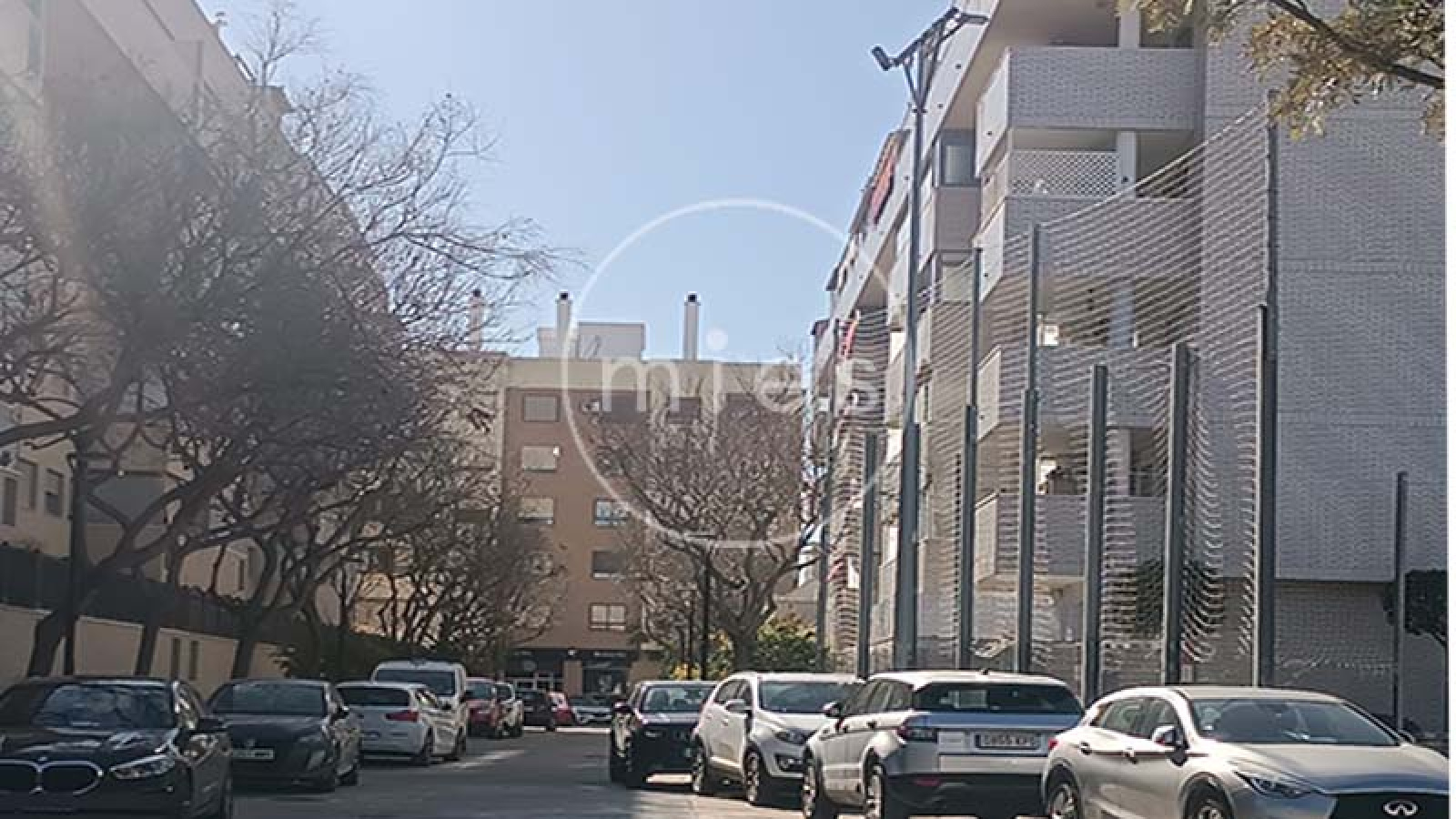 mies inmobiliaria alquila nave