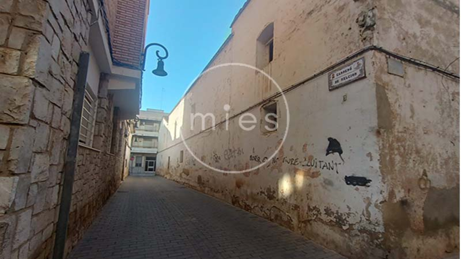 INMOBILIARIA MIES VENDES EDIFICIO EN  ALDAIA