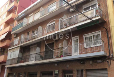 mies inmobiliaria vende piso ocupado
