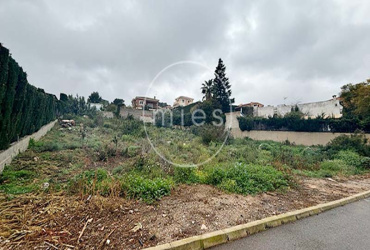 Mies inmobiliaria vende solar parcela en altury turis