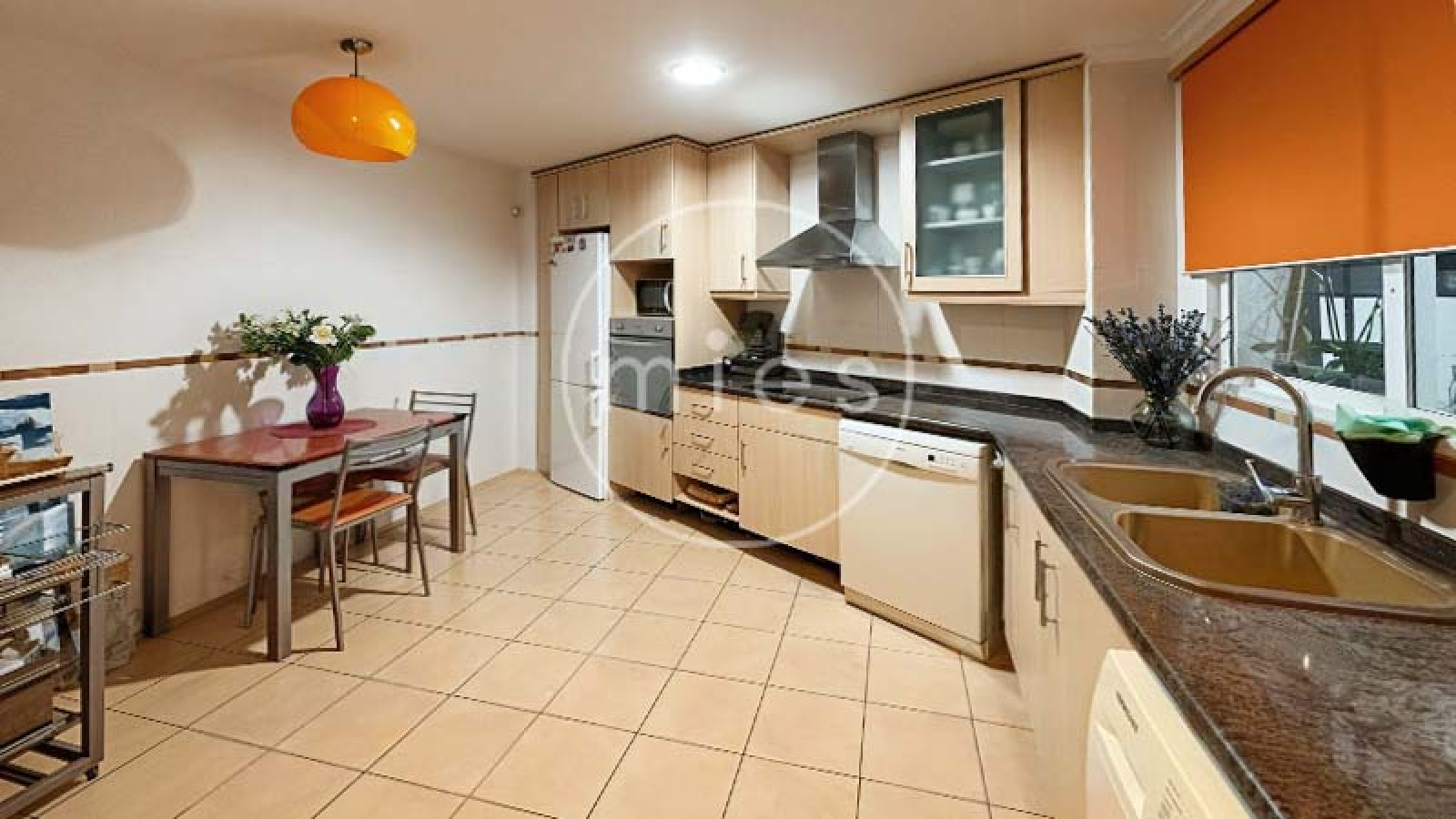 MIEs inmobiliaria vende chalet adosado en picanya 