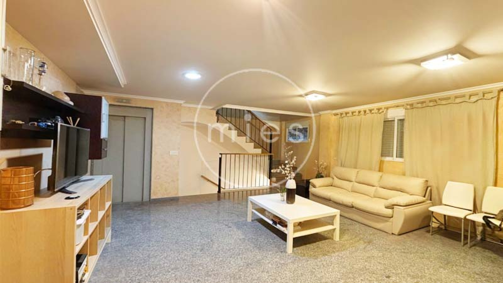 MIEs inmobiliaria vende chalet adosado en picanya 