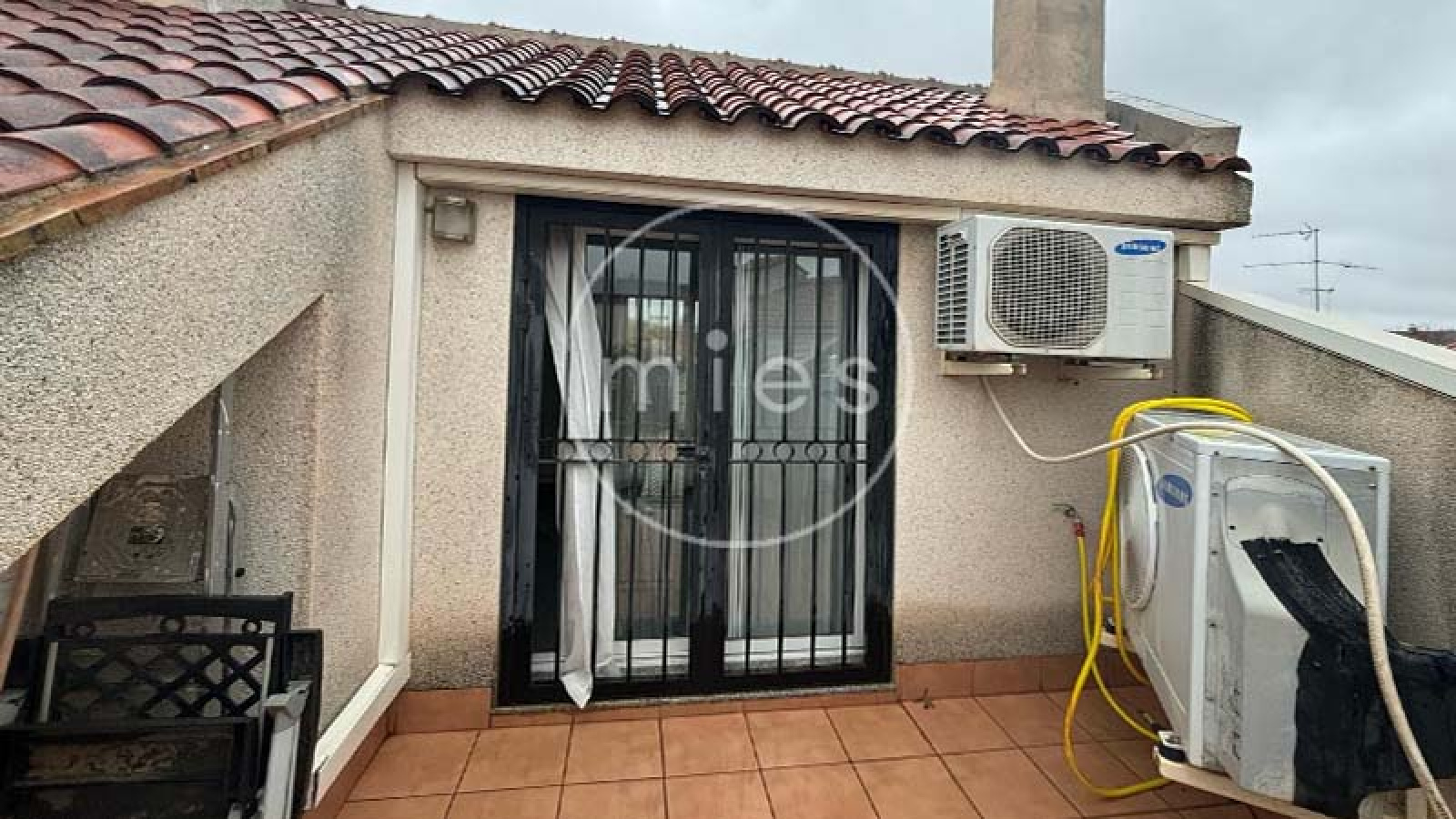 MIEs inmobiliaria vende chalet adosado en picanya 