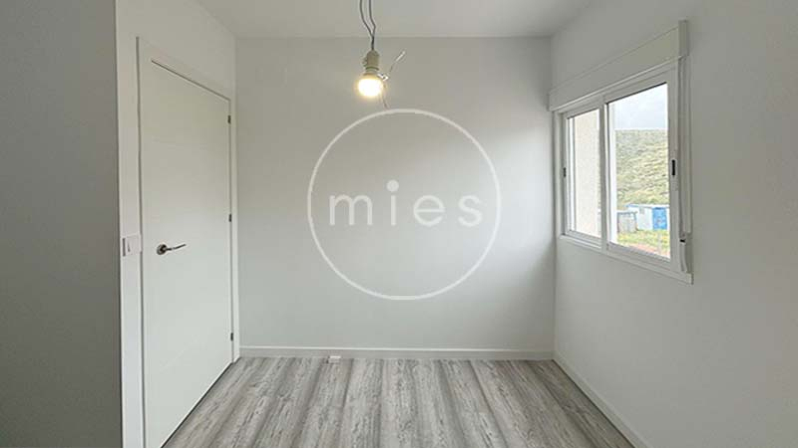 habitación principal de chalet de obra nueva en Urbanización Altury, Turís – MIES Inmobiliaria