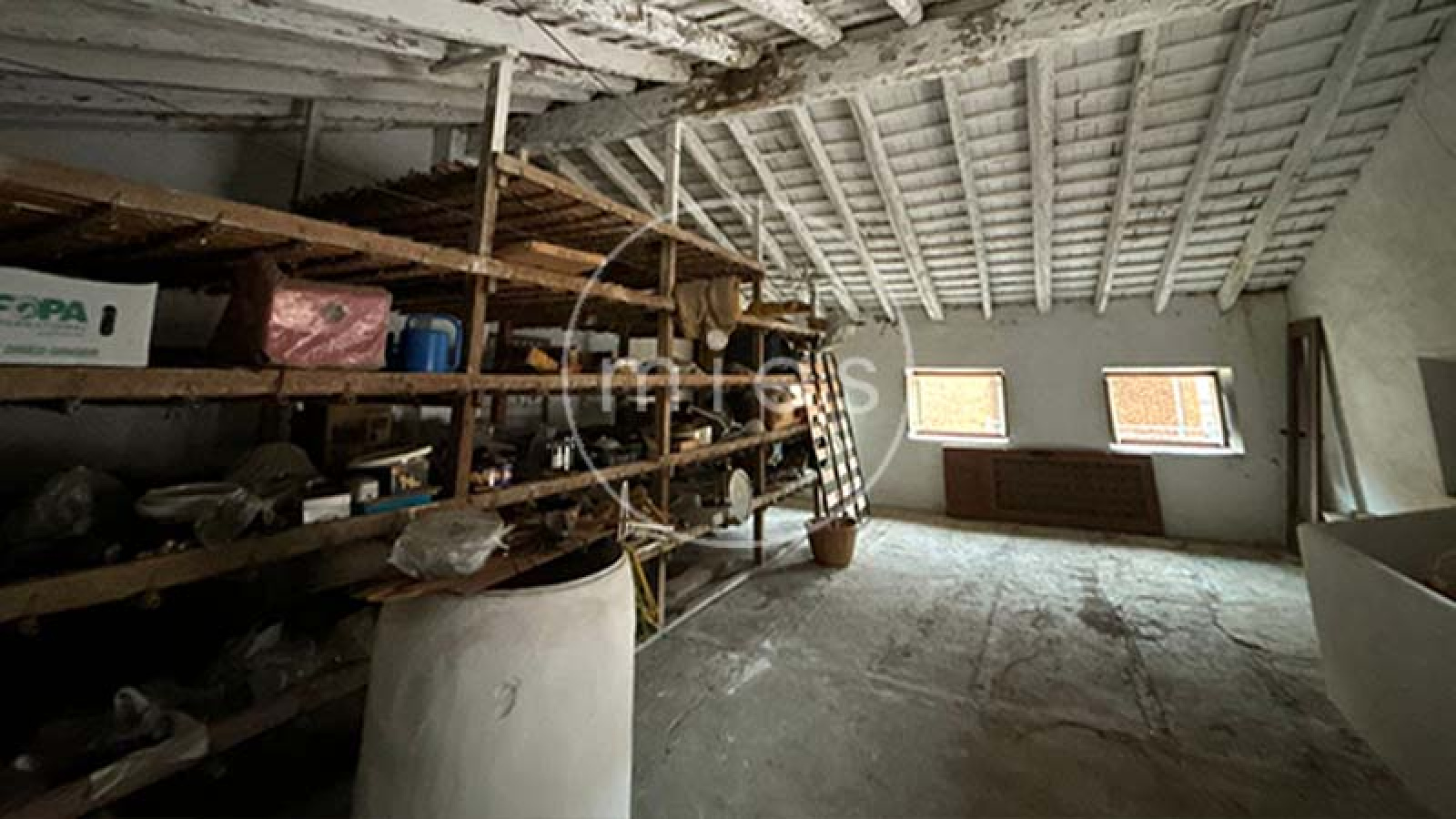 EN TURÍS INMOBILIARIA MIES VENDE