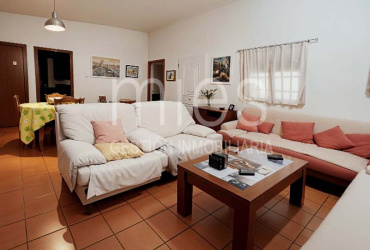 EN REAL DE MONTROY INMOBILIARIA MIES VENDE