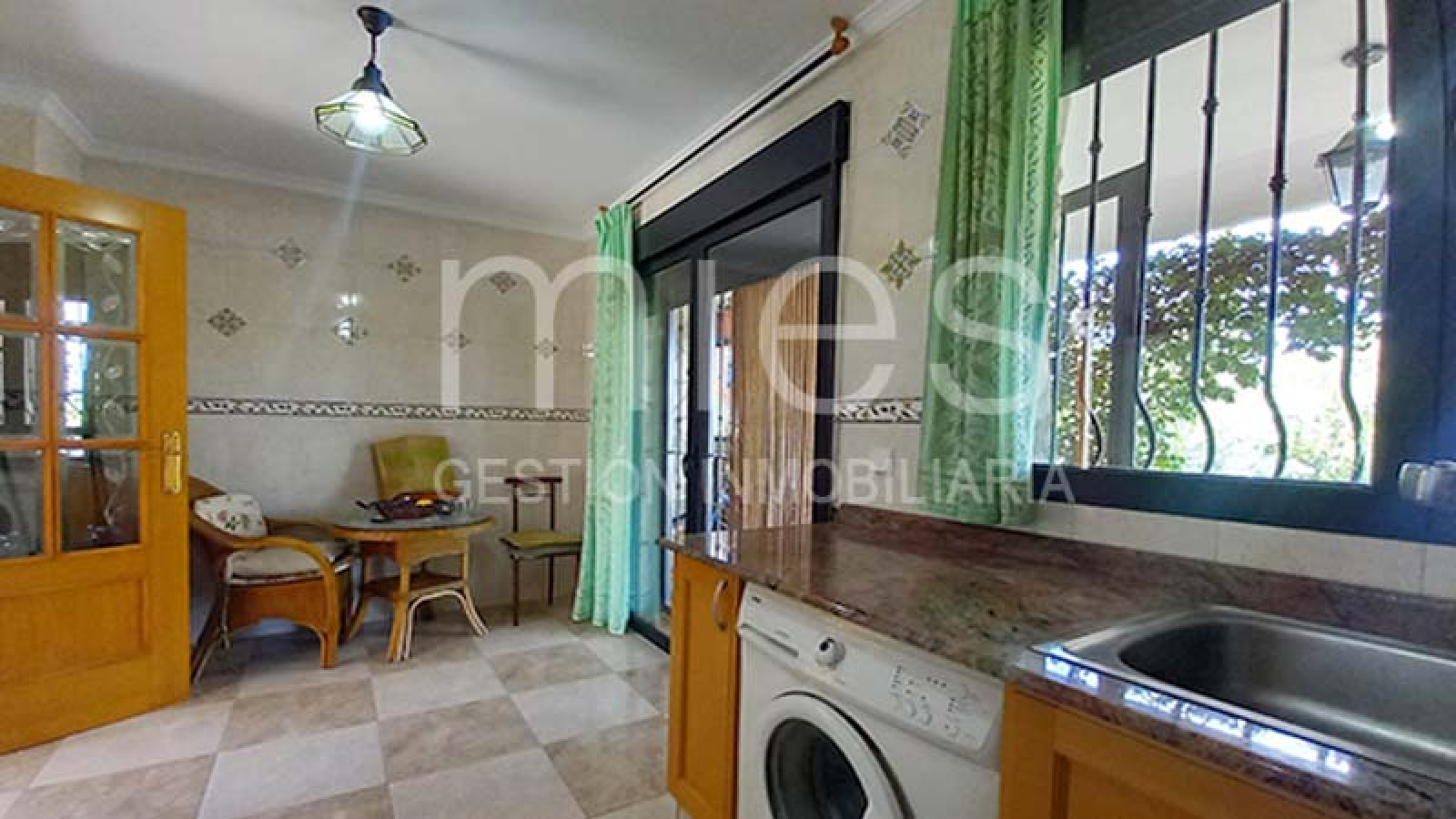 mies inmobiliaria vende chalet altury