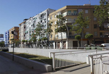 mies inmobiliaria vende local aldaia
