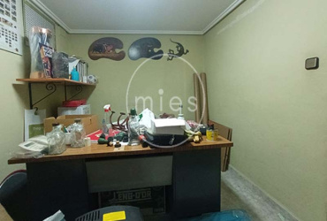 Mies Inmobiliaria vende local en aldaia vivienda