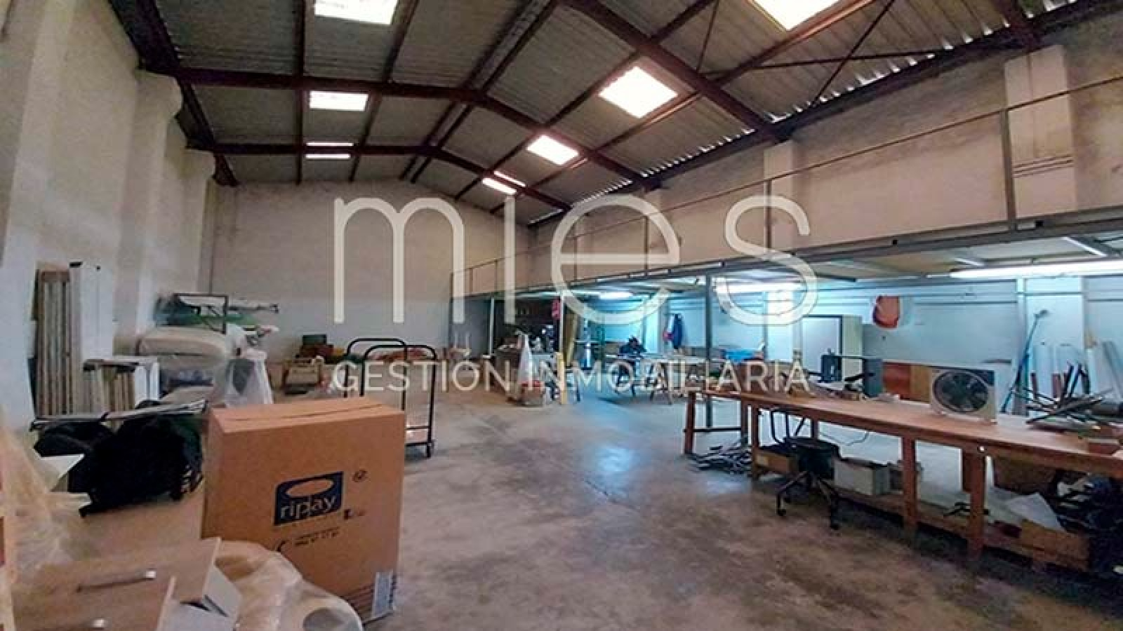 EN BENETÚSER VENDE MIES INMOBILIARIA