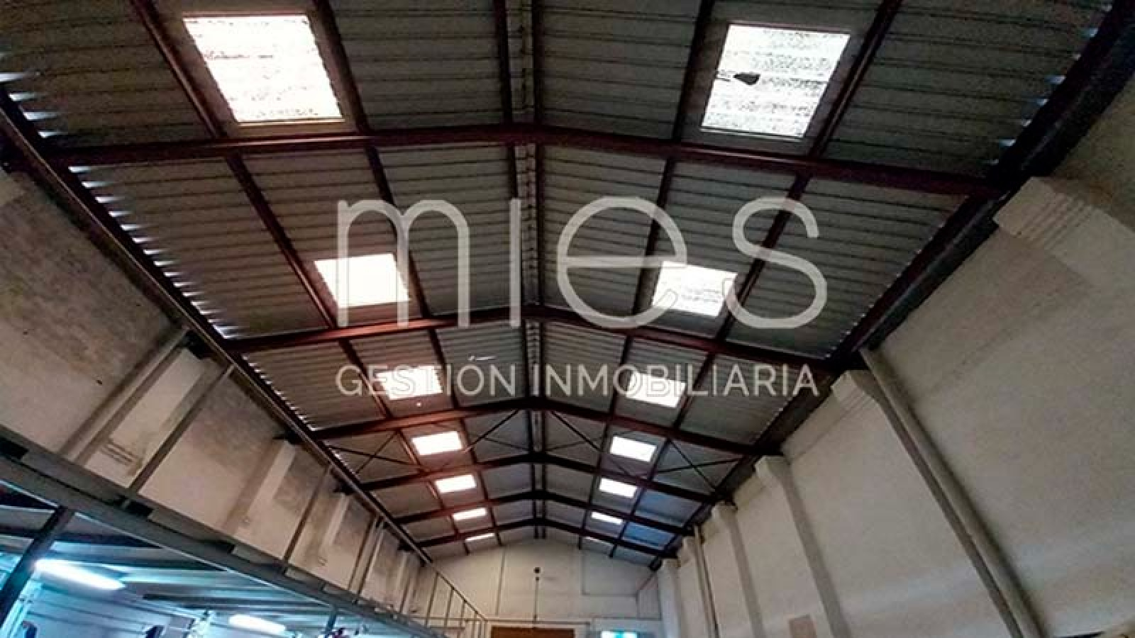 EN BENETÚSER VENDE MIES INMOBILIARIA