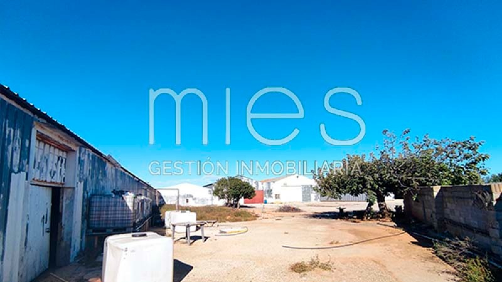 INMOBILIARIA MIES VENDE NAVE EN ALDAIA