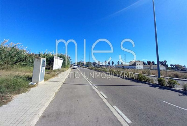 MIES INMOBILIARIA VENDE SOLAR INDUSTRIAL SOLLANA VALORACIÓN GRATIS
