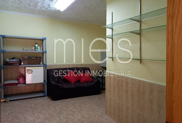 mies inmobiliaria vende local torrent 