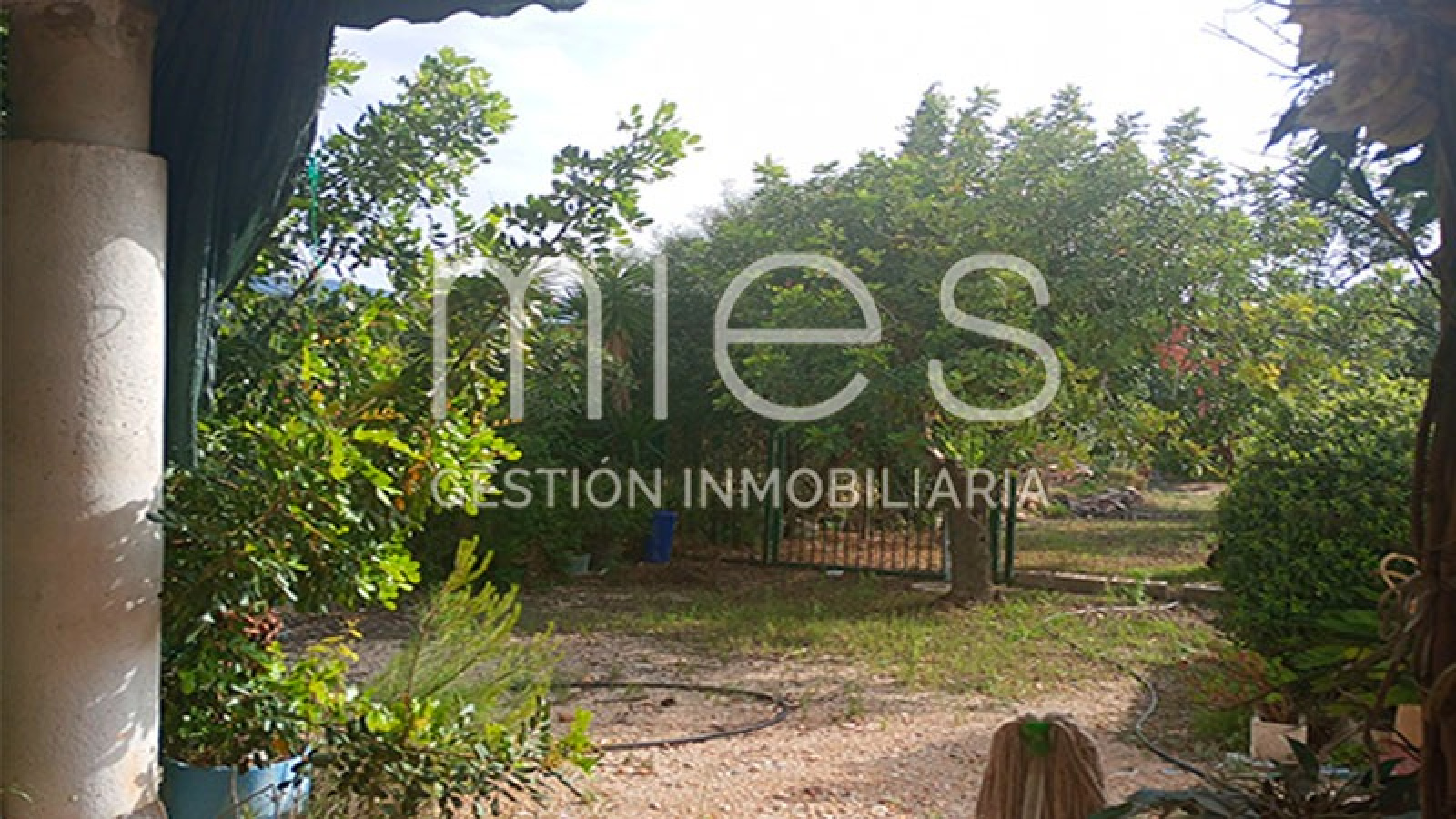 INMOBILIARIA MIES VENDE CHALET MACASTRE