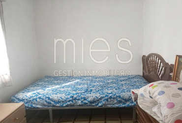 INMOBILIARIA MIES VENDE CHALET MACASTRE