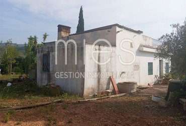 INMOBILIARIA MIES VENDE CHALET MACASTRE
