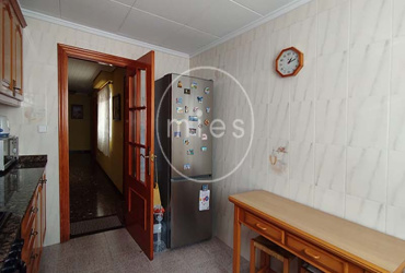Mies inmobiliaria vende casa en torrent, la ermita