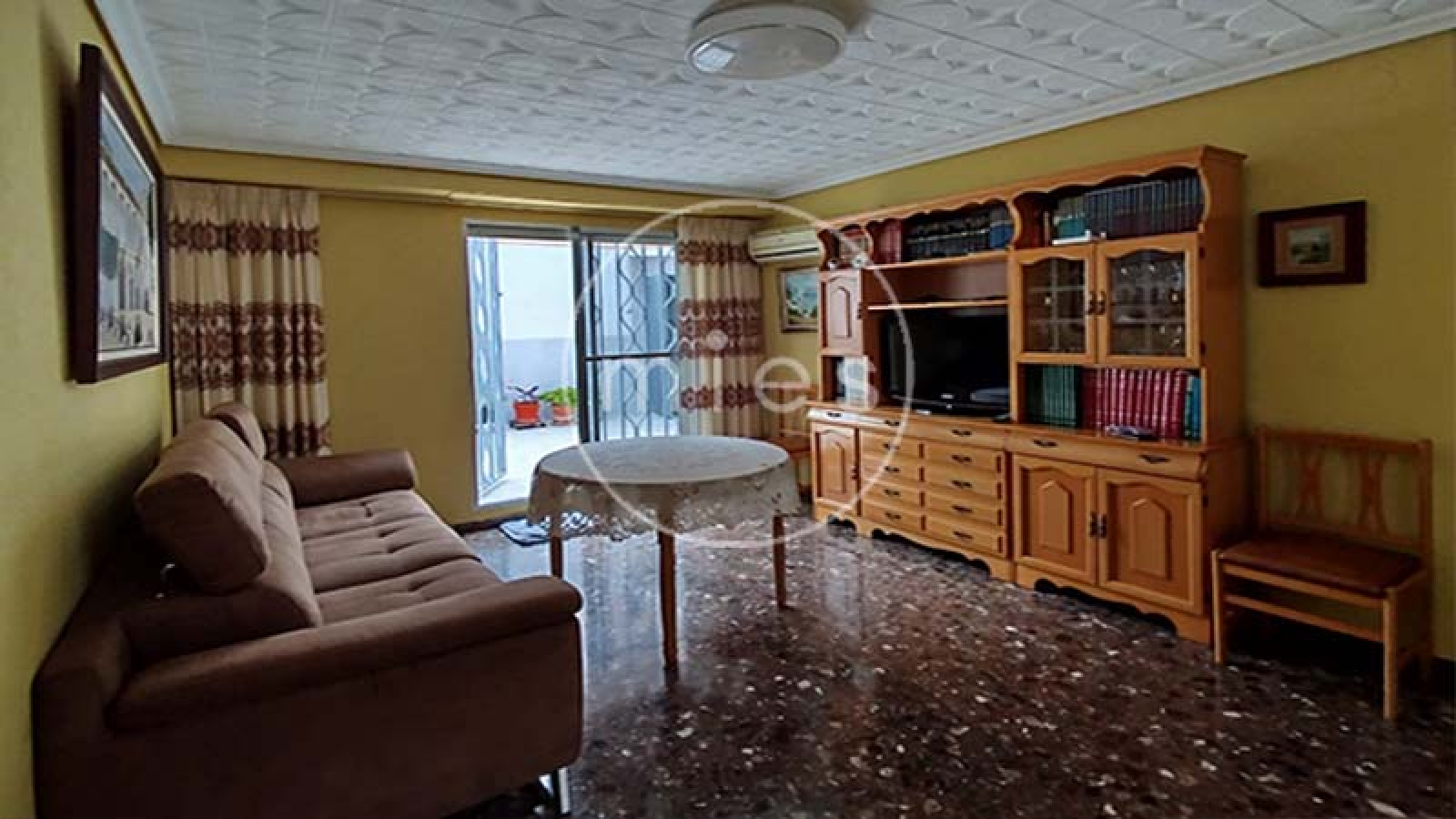 Mies inmobiliaria vende casa en torrent, la ermita