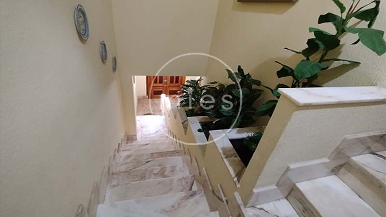 Mies inmobiliaria vende casa en torrent, la ermita