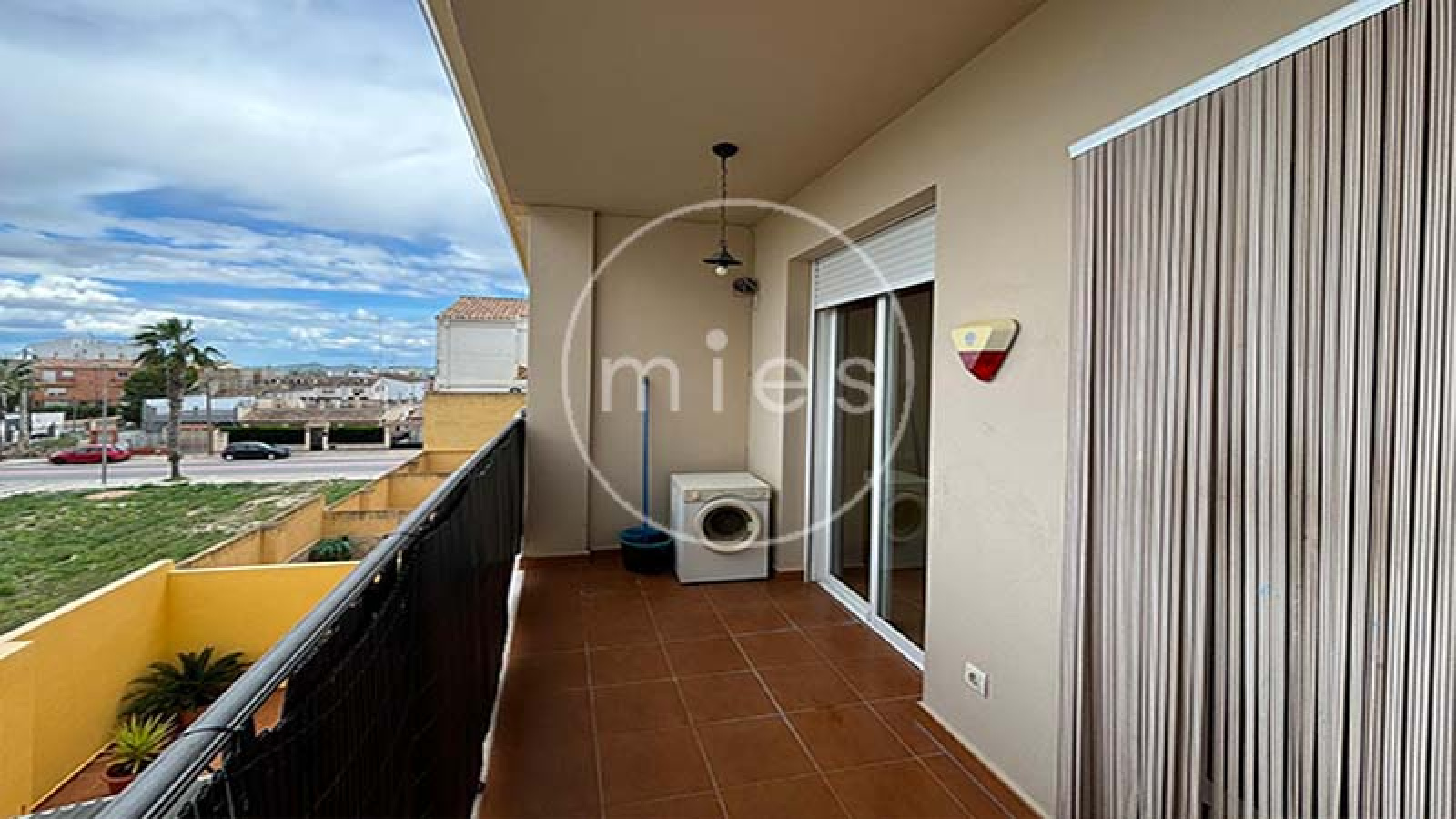 EN TURIS INMOBILIARIA MIES VENDE