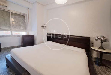 piso en venta Calle Valencia, comprar piso exterior, vivienda luminosa, inmobiliaria en Valencia, Mies Inmobiliaria, piso con balcón, inversión inmobiliaria, piso con potencial, oportunidad de compra, piso en buena ubicación