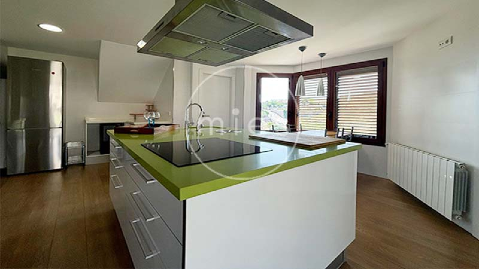 mies inmobiliaria vende chalet urbano altury oportunidad