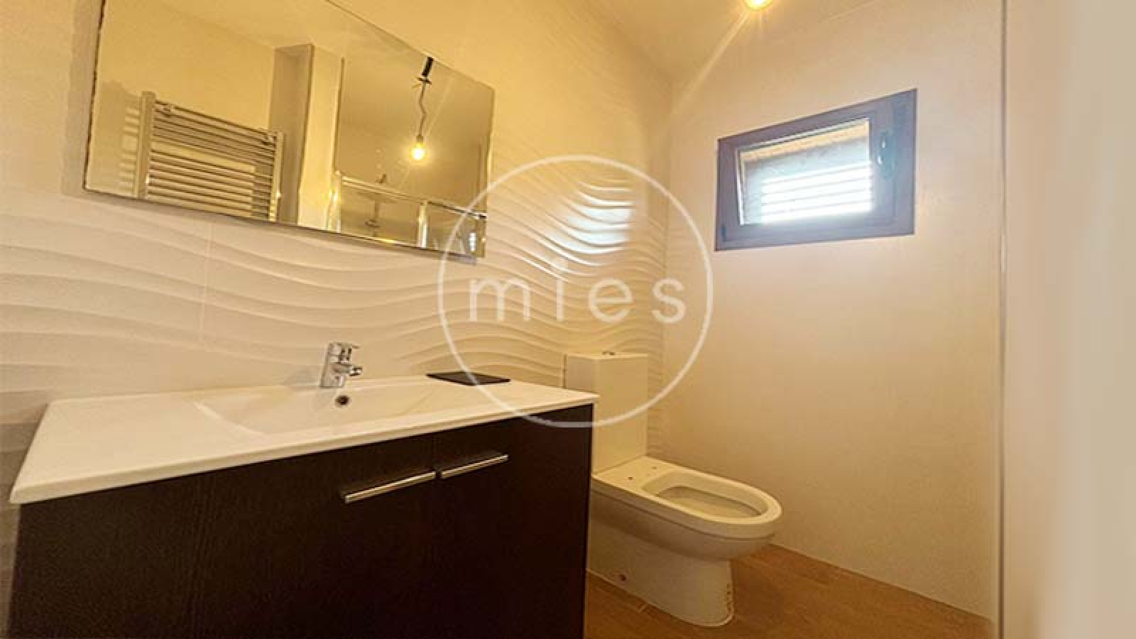 mies inmobiliaria vende chalet urbano altury oportunidad