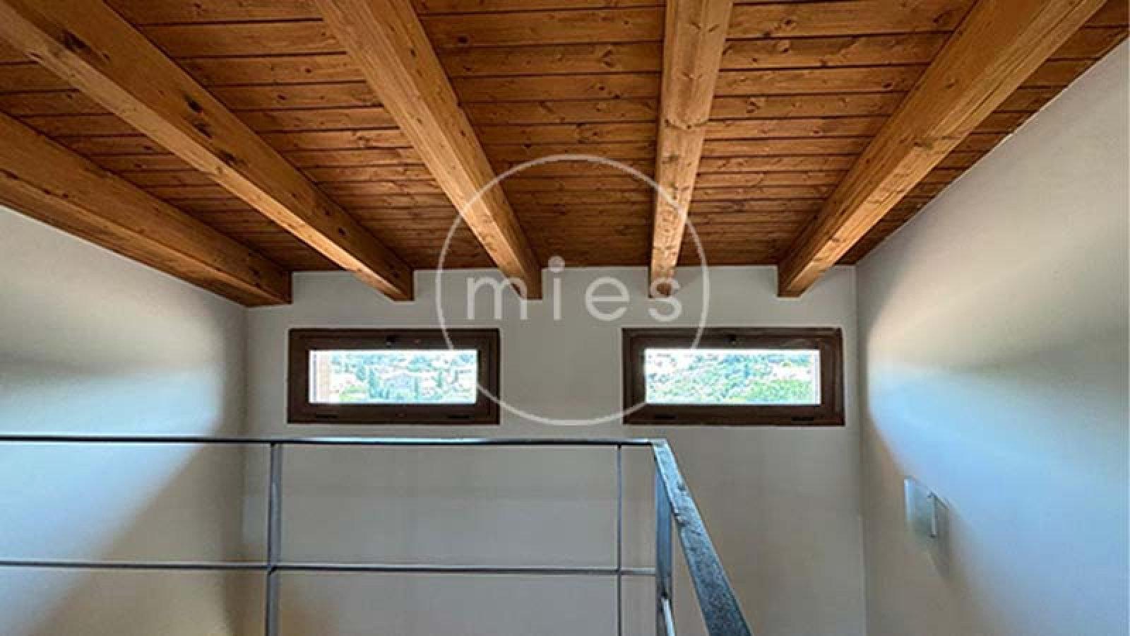 mies inmobiliaria vende chalet urbano altury oportunidad