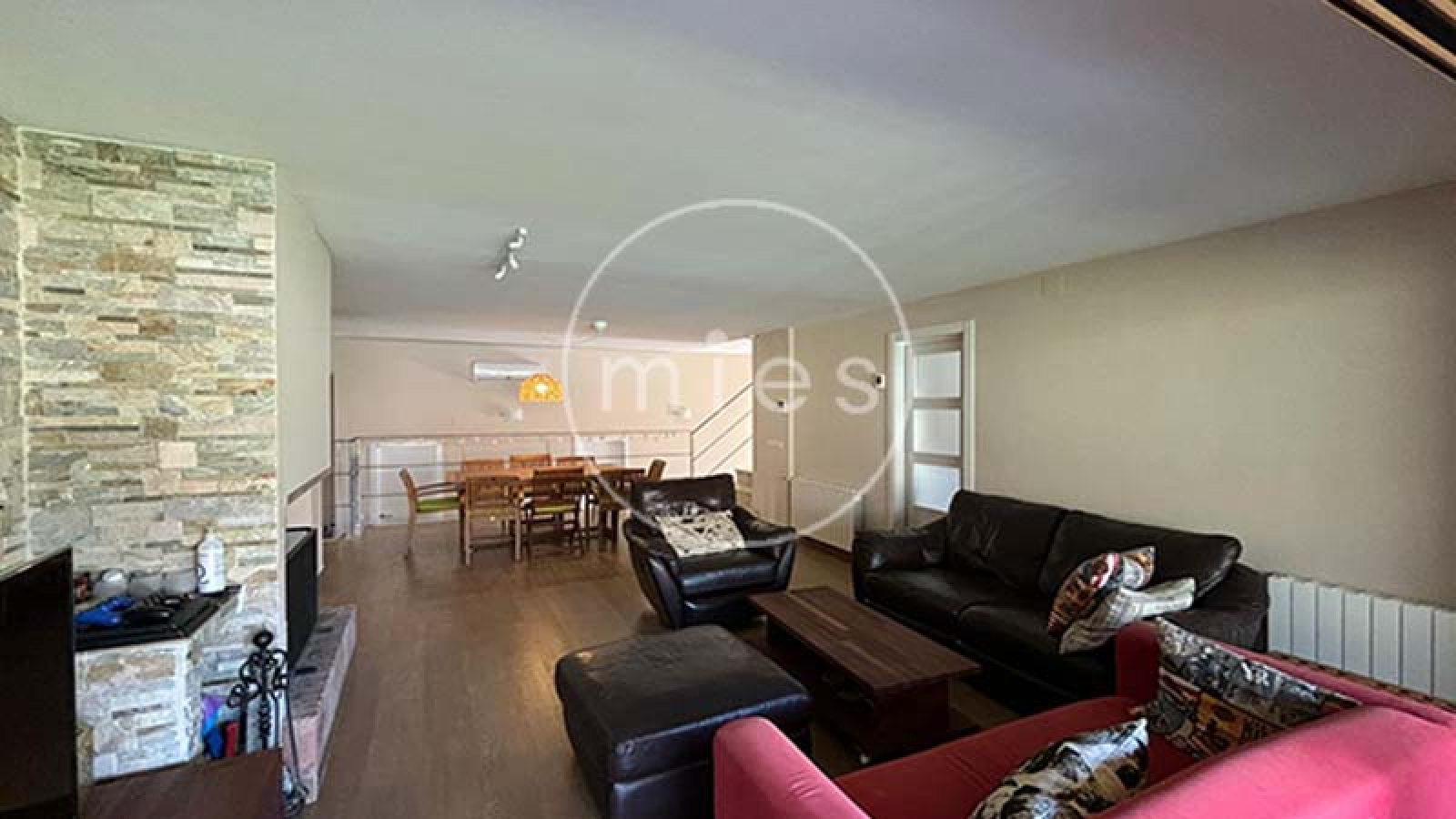 mies inmobiliaria vende chalet urbano altury oportunidad