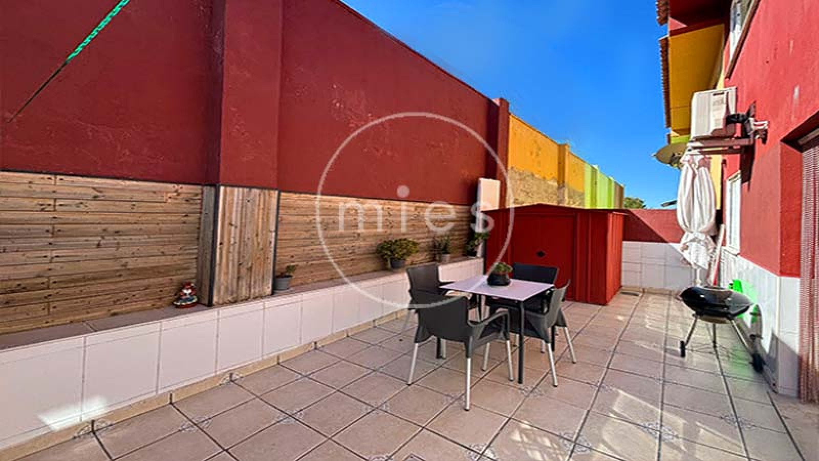 inmobiliaria confianza turis - mies inmobiliaria montserrat torrent chalet casa adosado piscina vacaciones 