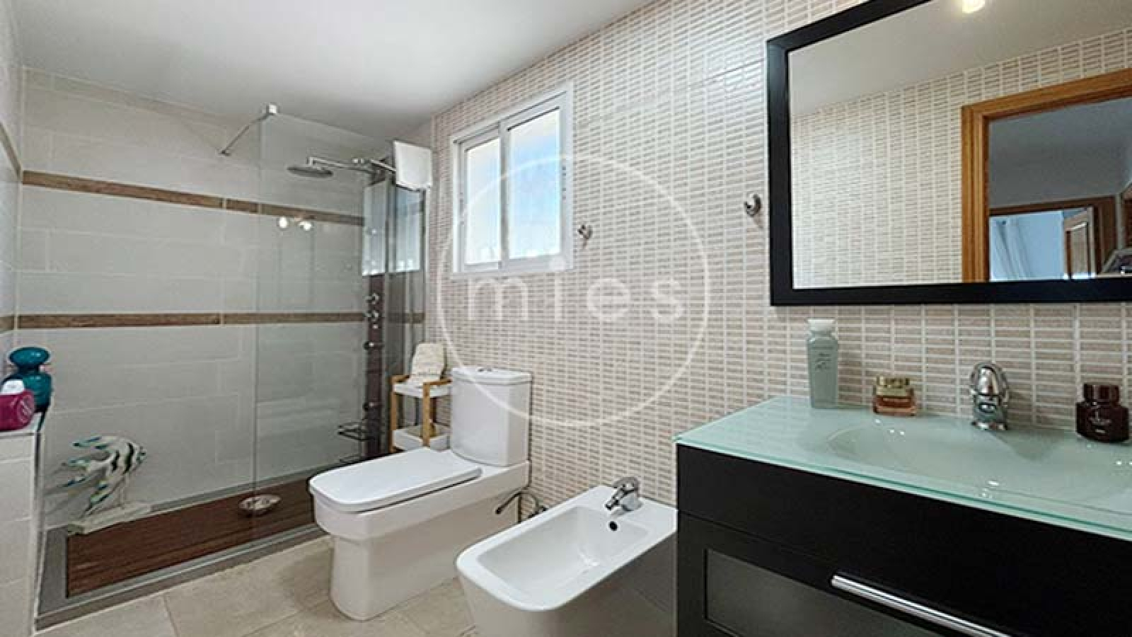 inmobiliaria confianza turis - mies inmobiliaria montserrat torrent chalet casa adosado piscina vacaciones 