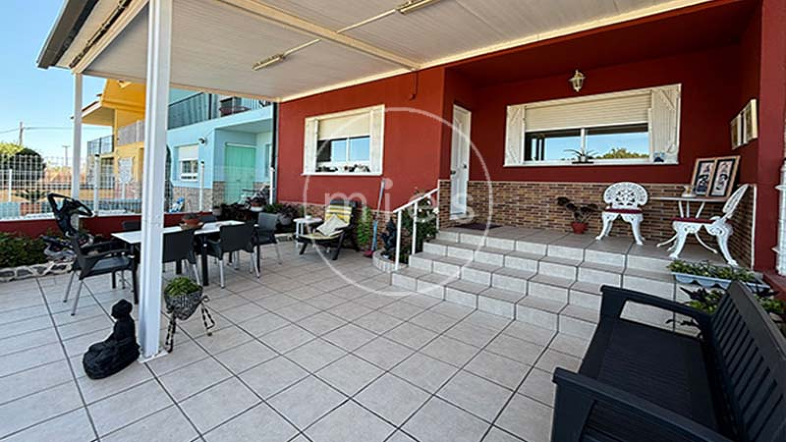 inmobiliaria confianza turis - mies inmobiliaria montserrat torrent chalet casa adosado piscina vacaciones 