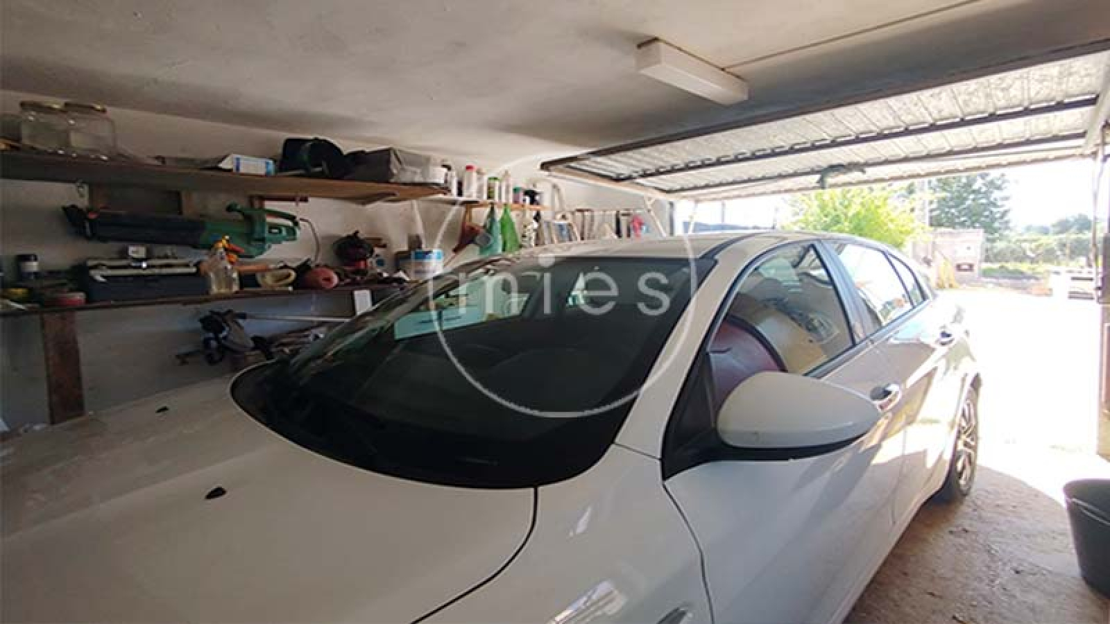 Cocina independiente de chalet listo para entrar a vivir en Montserrat – MIES Inmobiliaria