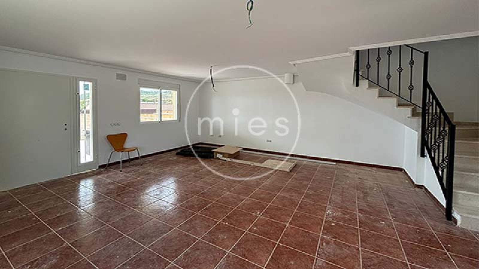 chalet en venta Altury, chalet nuevo Valencia, obra nueva con piscina, comprar chalet en urbanización Altury, chalet independiente Valencia, casa con parcela y piscina, chalets en venta Valencia, inversión inmobiliaria Altury, vivienda nueva Valencia