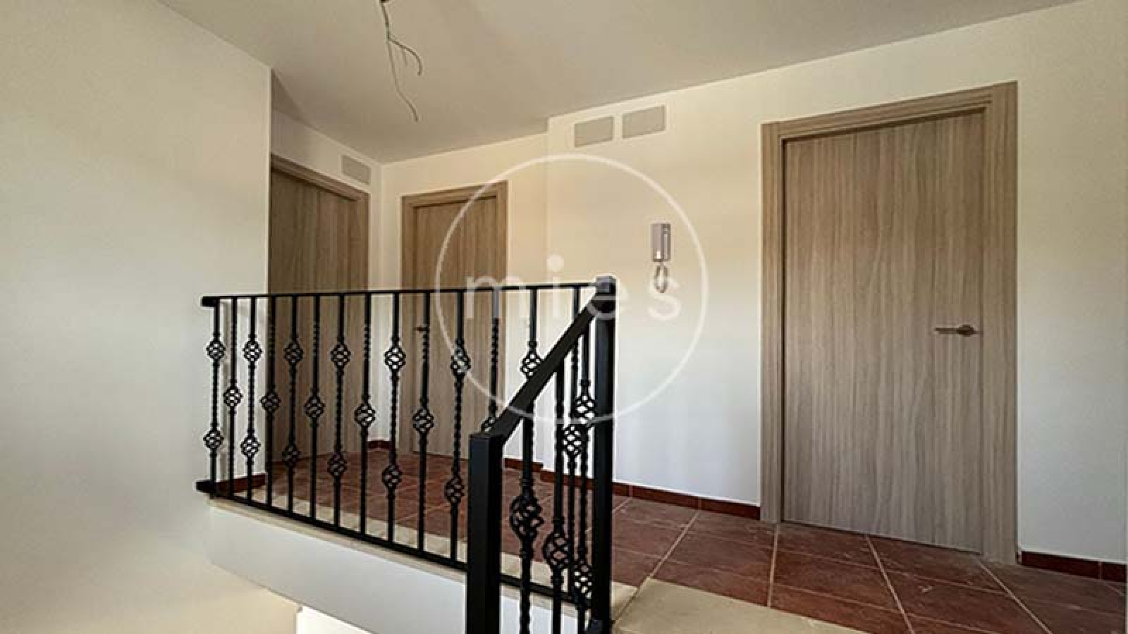 chalet en venta Altury, chalet nuevo Valencia, obra nueva con piscina, comprar chalet en urbanización Altury, chalet independiente Valencia, casa con parcela y piscina, chalets en venta Valencia, inversión inmobiliaria Altury, vivienda nueva Valencia