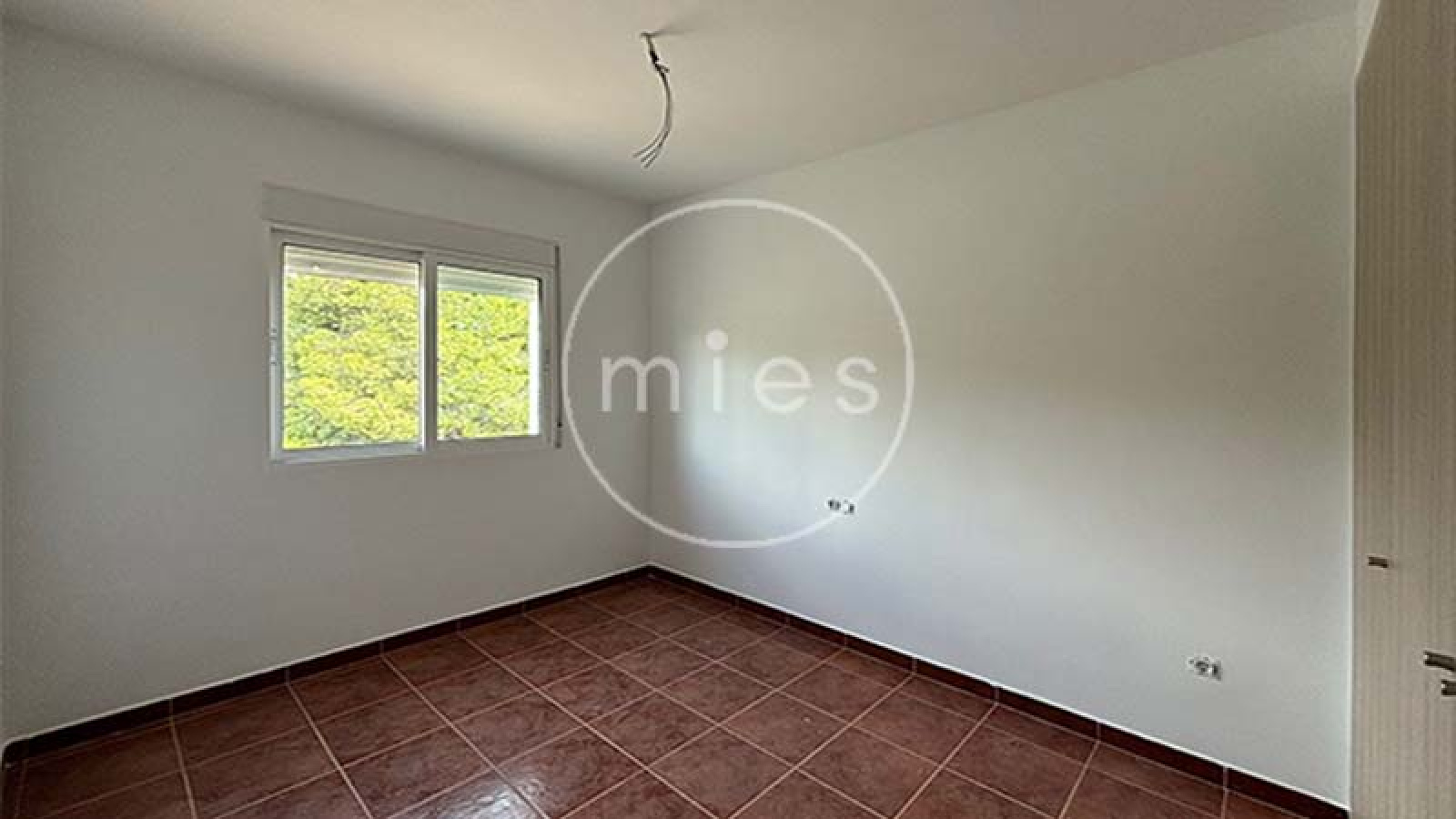 chalet en venta Altury, chalet nuevo Valencia, obra nueva con piscina, comprar chalet en urbanización Altury, chalet independiente Valencia, casa con parcela y piscina, chalets en venta Valencia, inversión inmobiliaria Altury, vivienda nueva Valencia