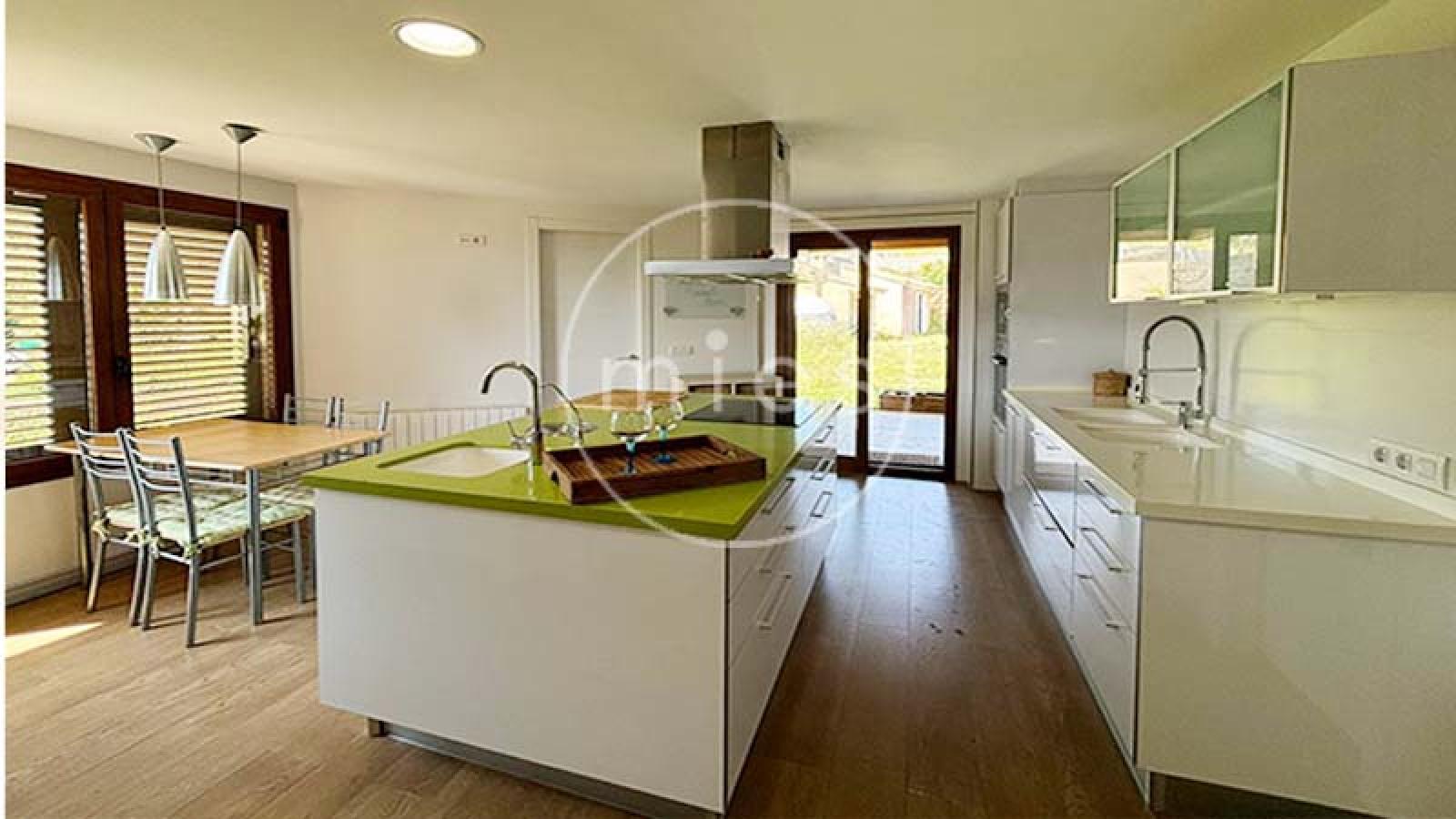 mies inmobiliaria vende chalet urbano altury oportunidadmies inmobiliaria vende chalet urbano altury oportunidad