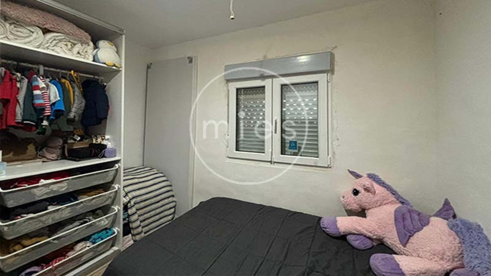 mies inmobiliaria vende chalet urbano altury con piscina