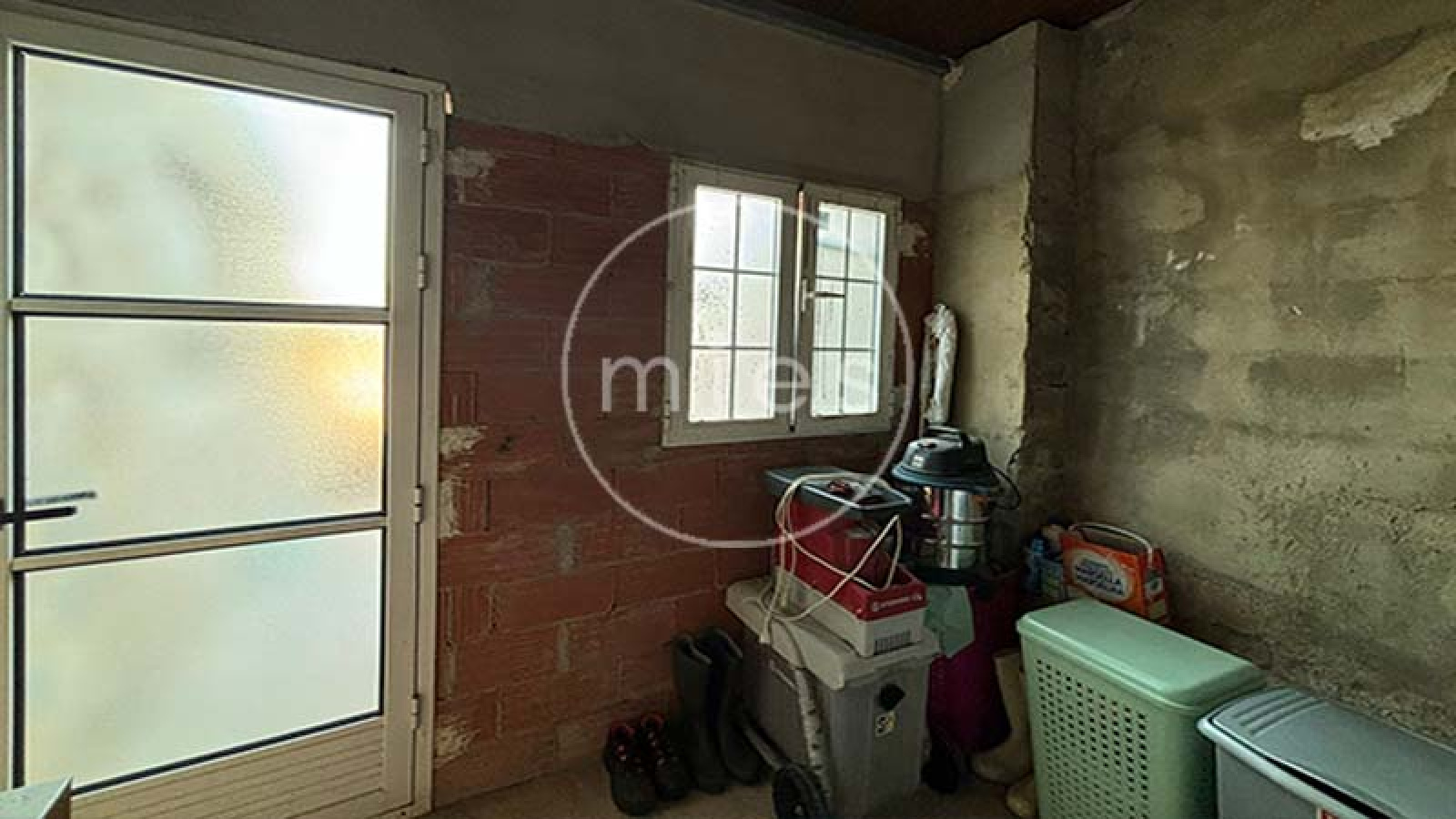 mies inmobiliaria vende chalet urbano altury con piscina