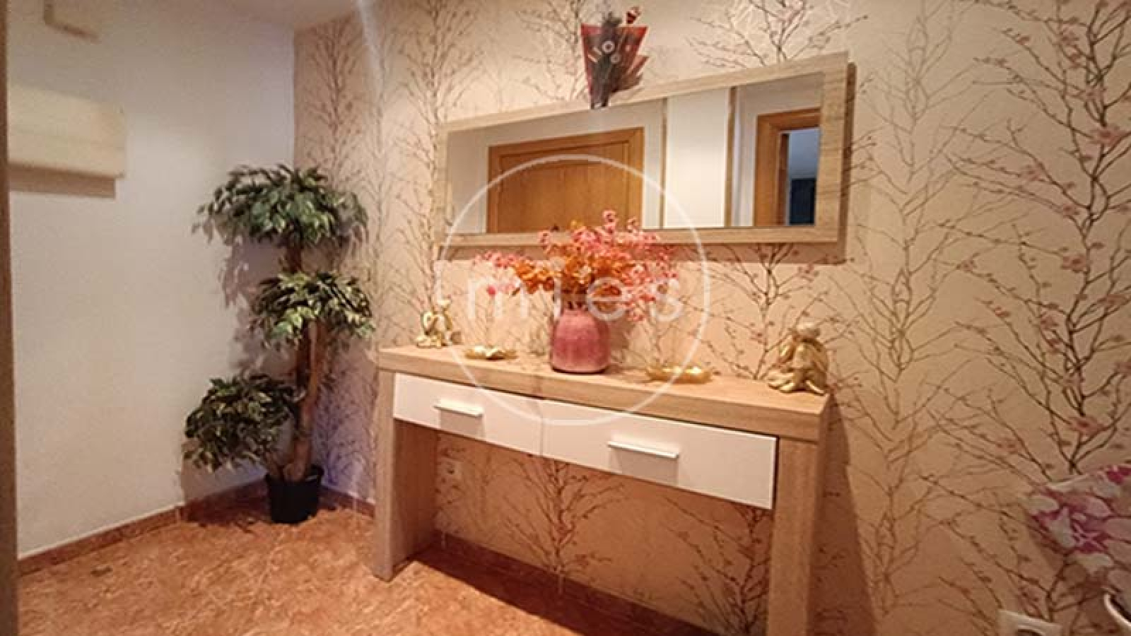 piso en venta Aldaia, piso reformado Aldaia, piso con terraza Aldaia, vivienda 2 habitaciones Aldaia, inmobiliaria Aldaia, comprar piso Valencia, piso cerca estación Aldaia, MIES INMOBILIARIA