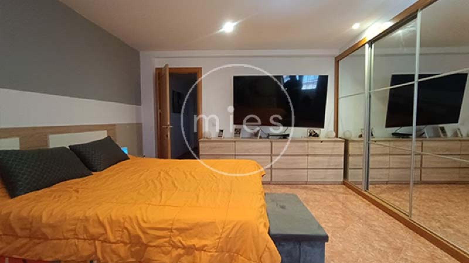 piso en venta Aldaia, piso reformado Aldaia, piso con terraza Aldaia, vivienda 2 habitaciones Aldaia, inmobiliaria Aldaia, comprar piso Valencia, piso cerca estación Aldaia, MIES INMOBILIARIA