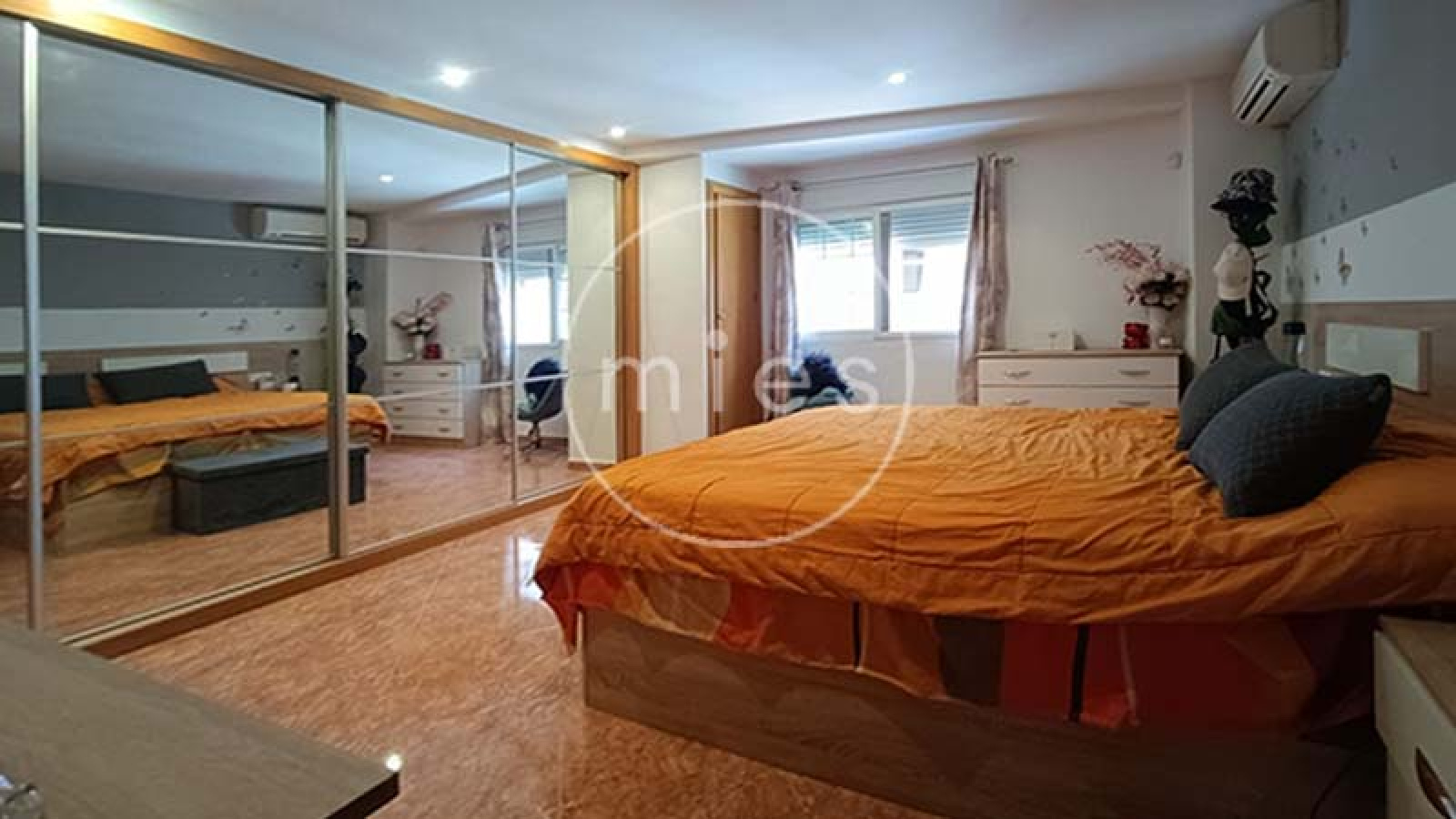 piso en venta Aldaia, piso reformado Aldaia, piso con terraza Aldaia, vivienda 2 habitaciones Aldaia, inmobiliaria Aldaia, comprar piso Valencia, piso cerca estación Aldaia, MIES INMOBILIARIA