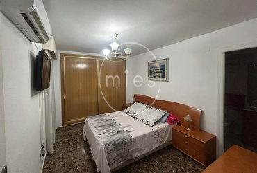 mies inmobiliaria vende piso en torrent