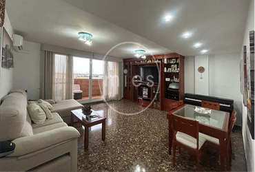 mies inmobiliaria vende piso en torrent