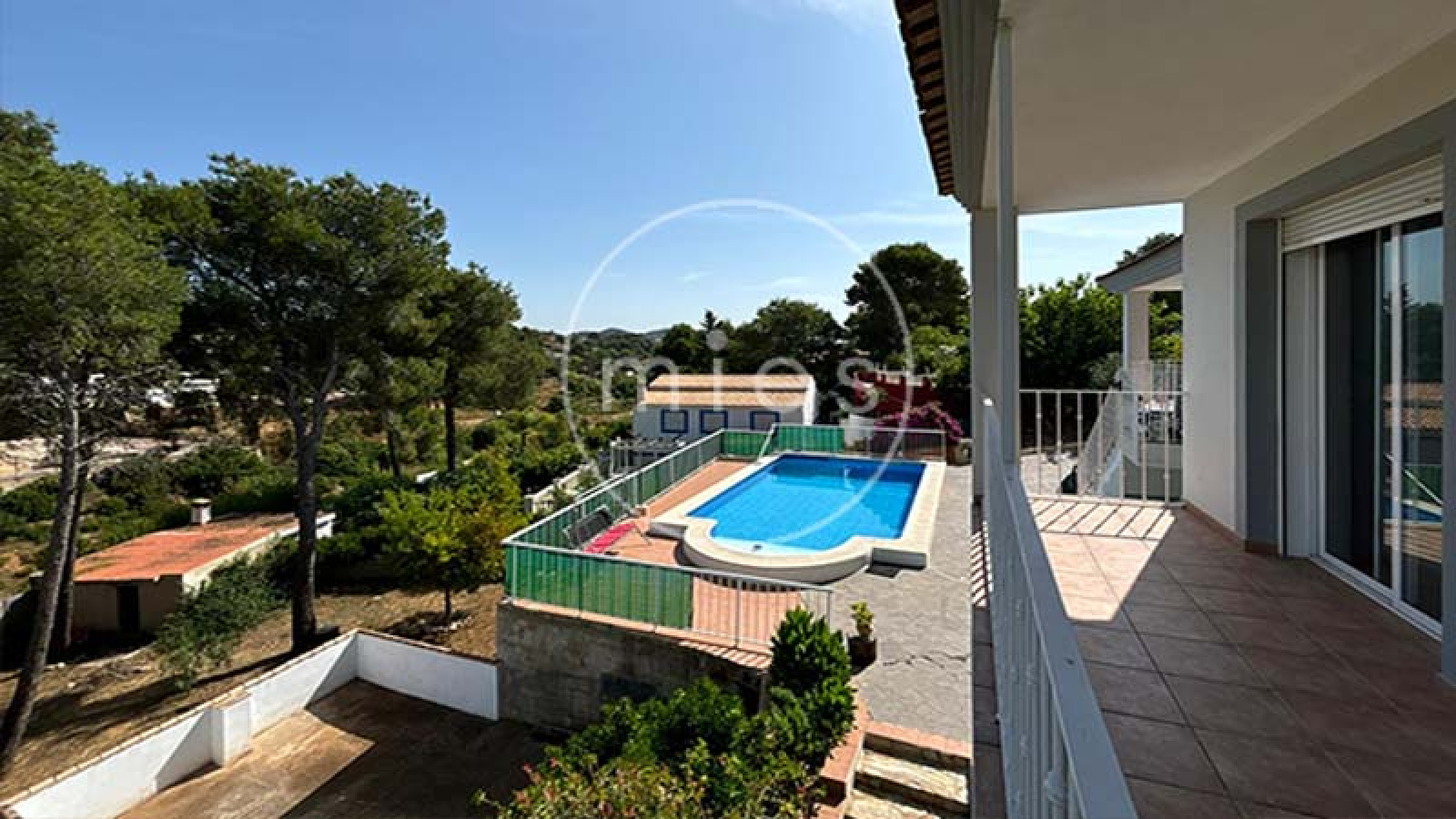 mies inmobiliaria vende piso chalet en turis altury torrent oportunidad banco